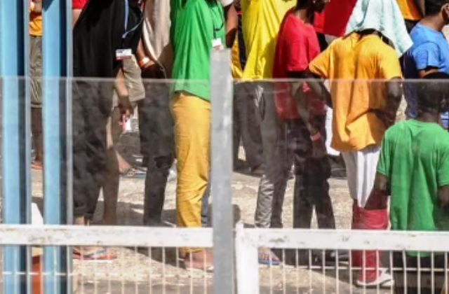 “Trattamenti inumani e degradanti”: la Cedu condanna l’Italia a risarcire un ragazzino migrante